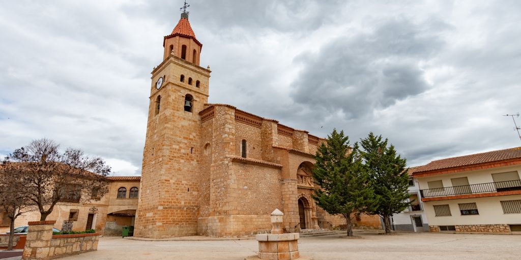 Pueblo con naturaleza en Teruel - Ayuntamiento de Celadas